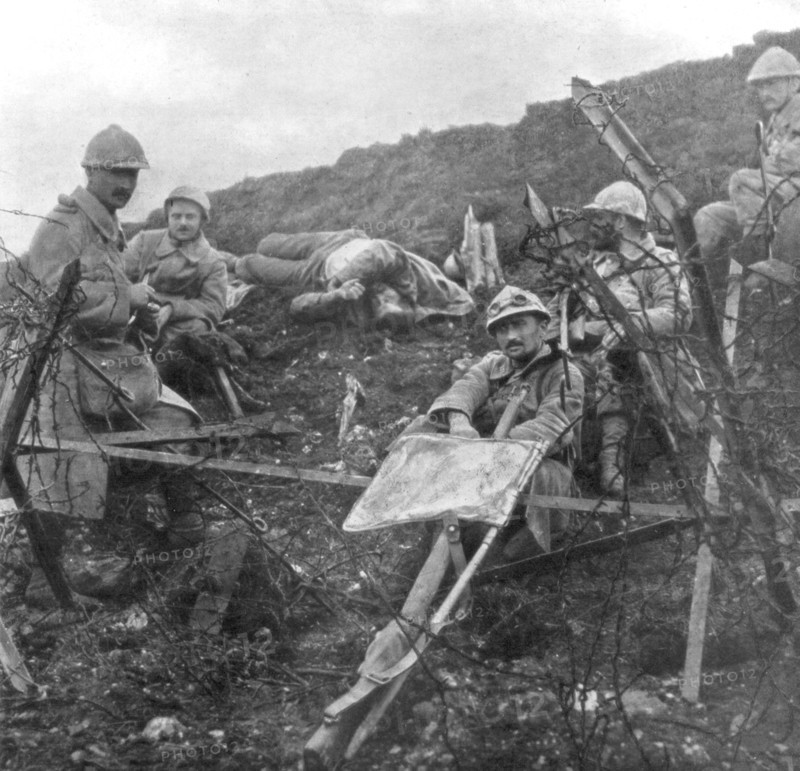 French troops after the capture of Souchez, Pas-de-Calais, France, 28 October 1915. Artist: Unknown