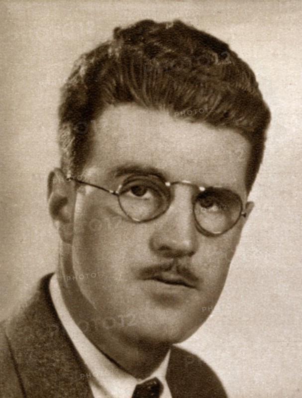 Douglas Shearer, Canadian-born pioneer sound designer and director, 1933. Artist: Unknown