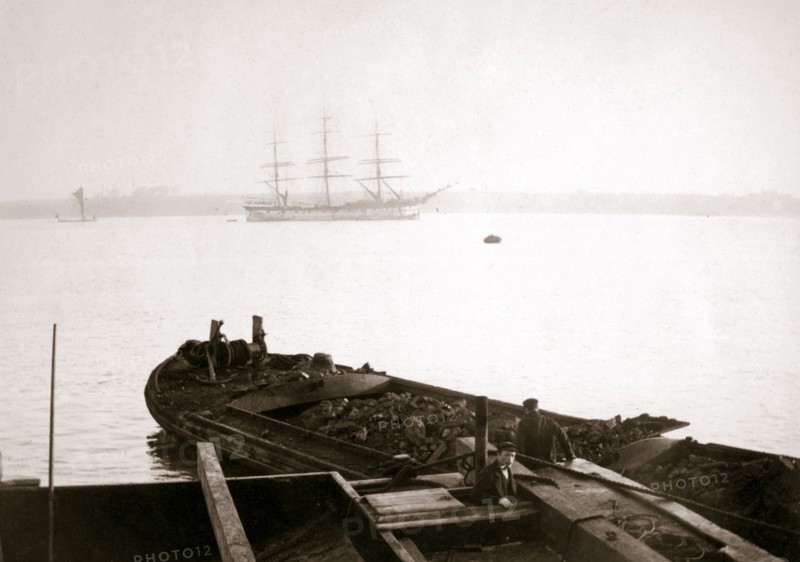 Barge loaded with freight, Rotterdam, 1898.Artist: James Batkin
