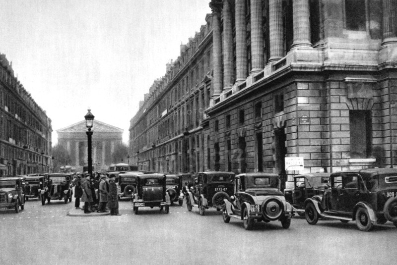 Entrance to the Rue Royale with the Madeleine in distance, Paris, 1931. Artist: Ernest Flammarion