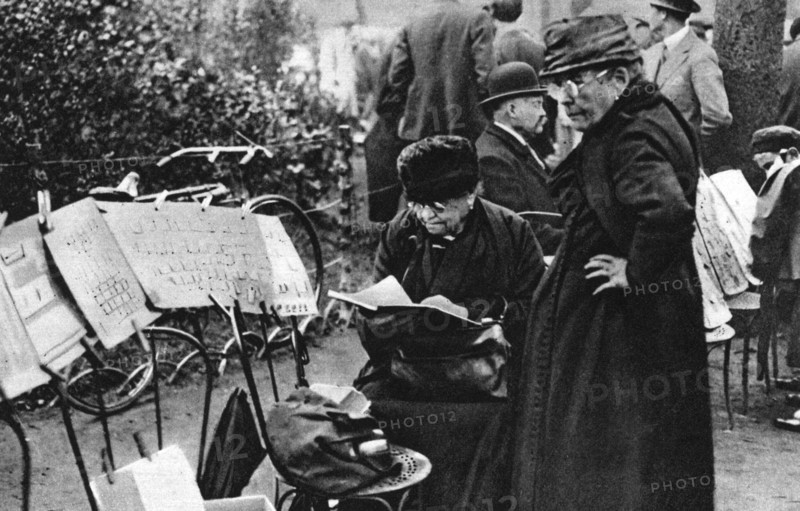 Stamp sellers in the Champs Elysees, Paris, 1931.Artist: Ernest Flammarion