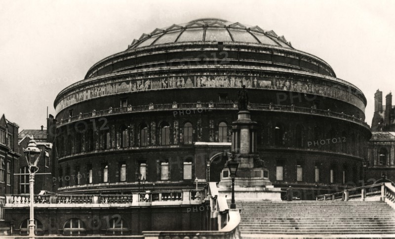 South entrance of the Royal Albert Hall, London, early 20th Century. Artist: Unknown