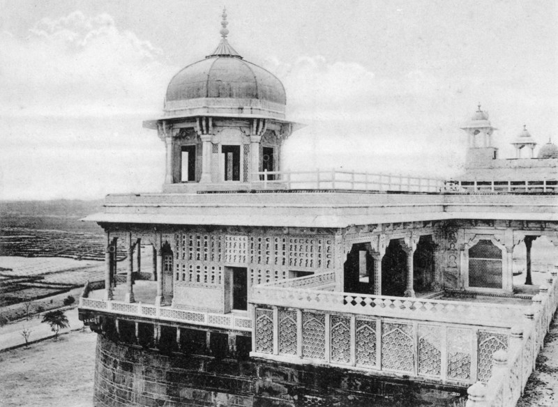 The Golden Pavilion near Jumna, Agra, 20th century. Artist: Unknown