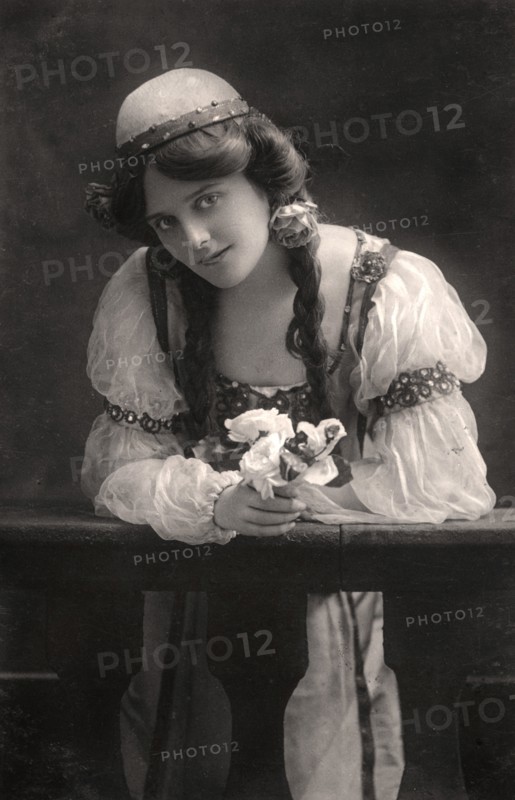 Maie Ash, actress, 1900s.Artist: Dover Street Studios