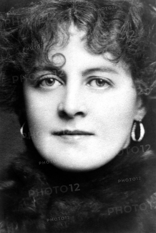 Marie Studholme, British actress, c1900s.Artist: Johnston & Hoffmann