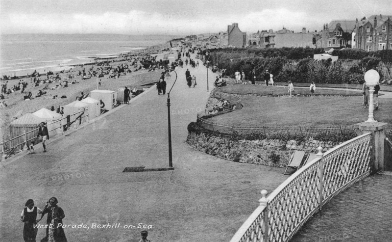 Holidaymakers on West Parade, Bexhill-on-Sea, East Sussex, c1900s-c1920s. Artist: Unknown