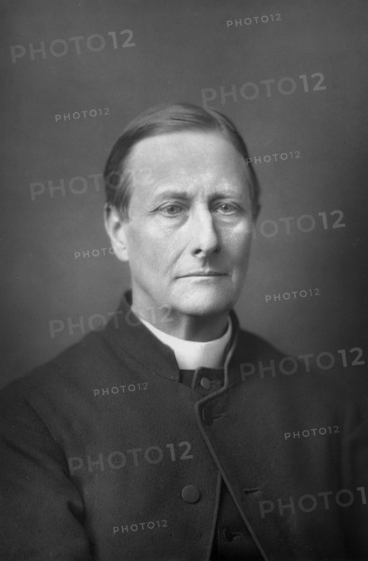 Reverend Sabine Baring-Gould (1834-1924), English hagiographer, novelist and eclectic scholar, 1893.Artist: W&D Downey