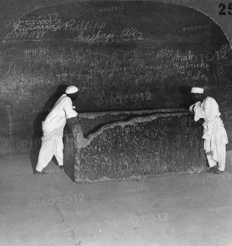 'Khufu's sarcophagus, broken by robbers, in the Great Pyramid, Egypt', 1905.Artist: Underwood & Underwood