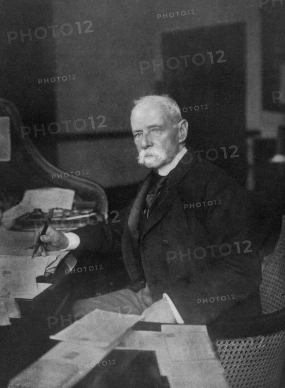 Field Marshal Lord Roberts, British soldier, c1910, (c1920). Artist: Reginald Haines