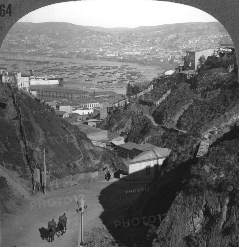 The harbour and city of Valparaiso, Chile, c1900s. Artist: Unknown