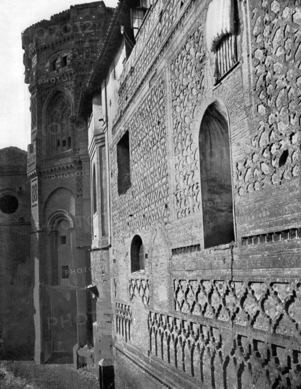 Apse of the Cathedral of La Seo, Zaragoza, Spain, 1929. Artist: Unknown