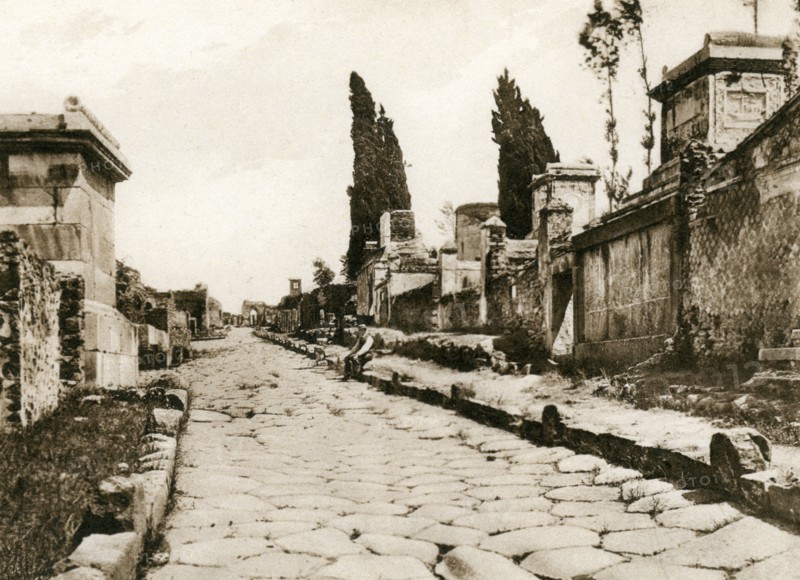 Via delle Tombe, Pompeii, Italy, c1900s. Creator: Unknown.