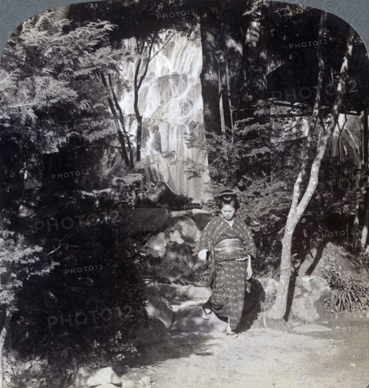 Splashing waters of a waterfall at Yumoto, Japan, 1904.Artist: Underwood & Underwood