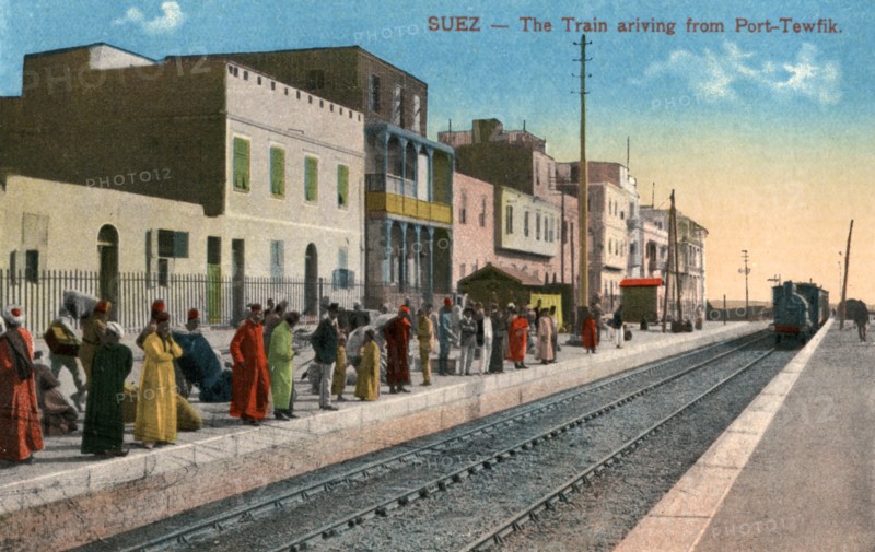 The train arriving  from Port Tewfik, Suez, Egypt, 20th century. Artist: Unknown