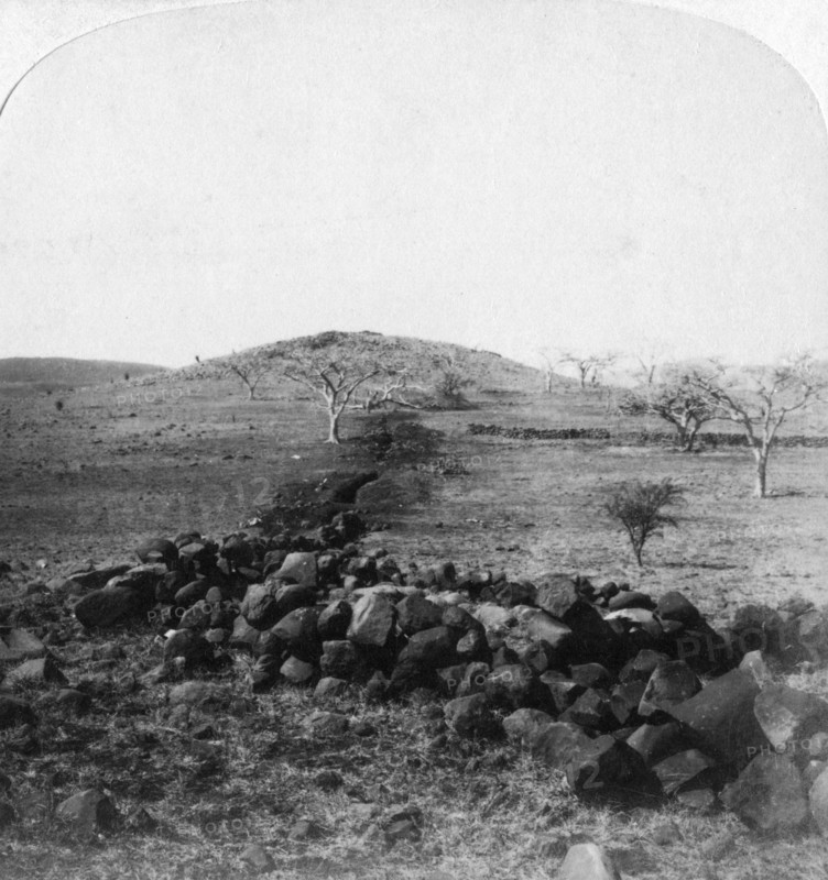 Boer trenches and crest of Hart's Hill, scene of the Irish Brigade's famous charge, Colenso, 1901. Artist: Underwood & Underwood