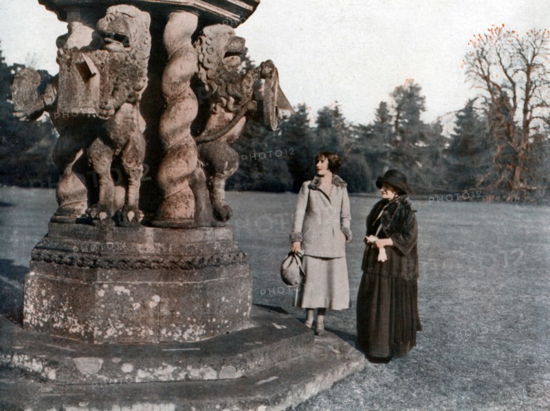 Lady Elizabeth Bowes-Lyon and the Countess of Strathmore, Glamis Castle, Scotland, 1923.  Creator: Unknown.