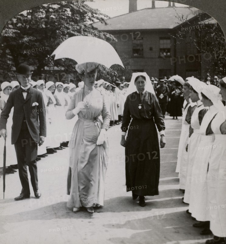 Her Majesty walking through the guard of honour of nurses of RN Hospital, Hull, 20th century. Artist: Realistic Travels Publishers