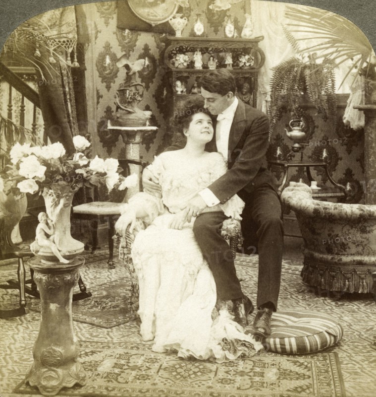'George Greatly Admires Ethel's Beautiful Complexion'.Artist: Underwood & Underwood