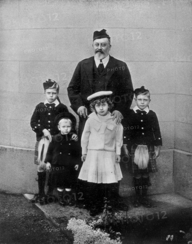 'The Late King and Some of His Grandchildren', c19102-1910 (1910). Artist: Unknown