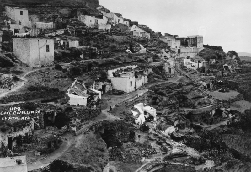 Cave dwellings of Atalaya, Gran Canaria, Canary Islands, Spain, 20th century. Artist: Unknown
