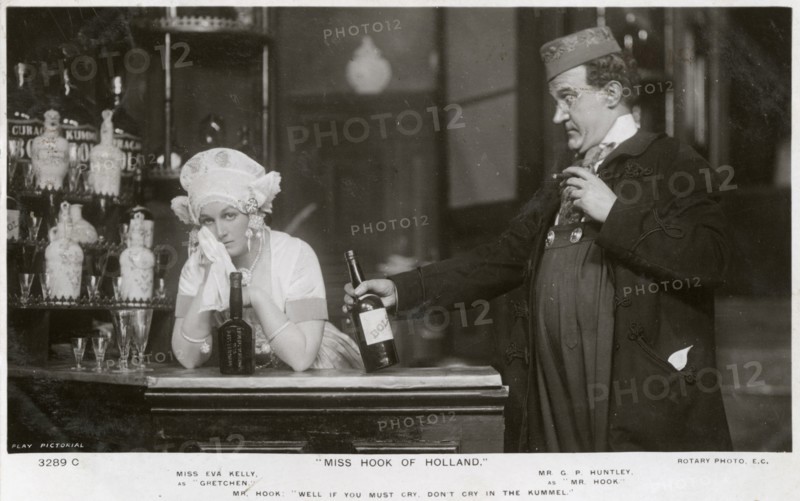 Eva Kelly and GP Huntley, British actors, c1907.Artist: Rotary Photo