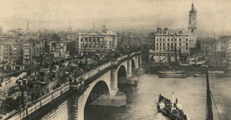 London Bridge, c1906. Artist: Unknown