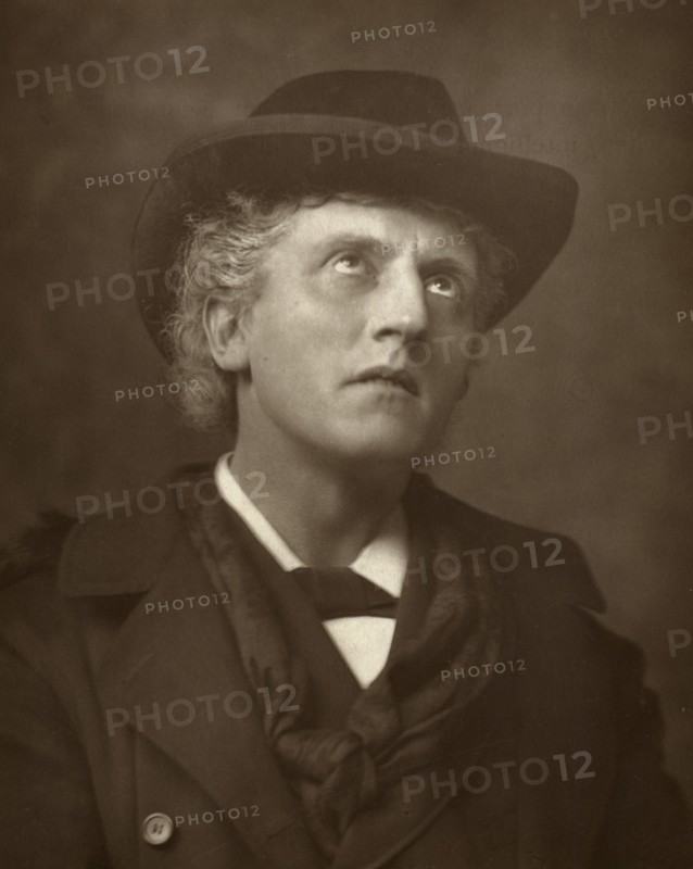 Wilson Barrett, British actor, theatre manager and playwright, 1883. Artist: St James's Photographic Co