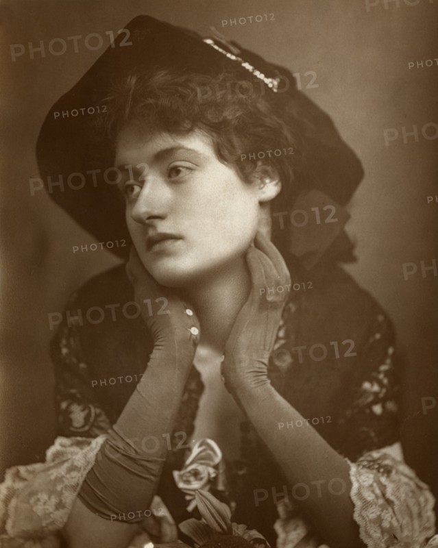 Winifred Emery, British actress, 1883. Artist: Unknown