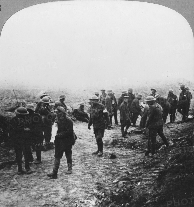 Attending to the wounded on the Menin Road, Ypres, Flanders, Belgium, World War I, c1914-c1918. Artist: Realistic Travels Publishers