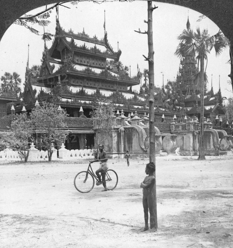 Queen's Golden Monastery, Mandalay, Burma, 1908.  Artist: Stereo Travel Co