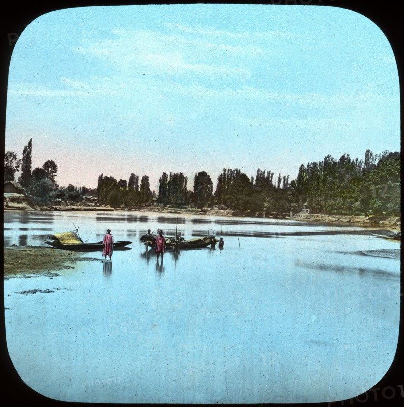 Looking down the Jhelum from the island, India, late 19th or early 20th century. Artist: Unknown