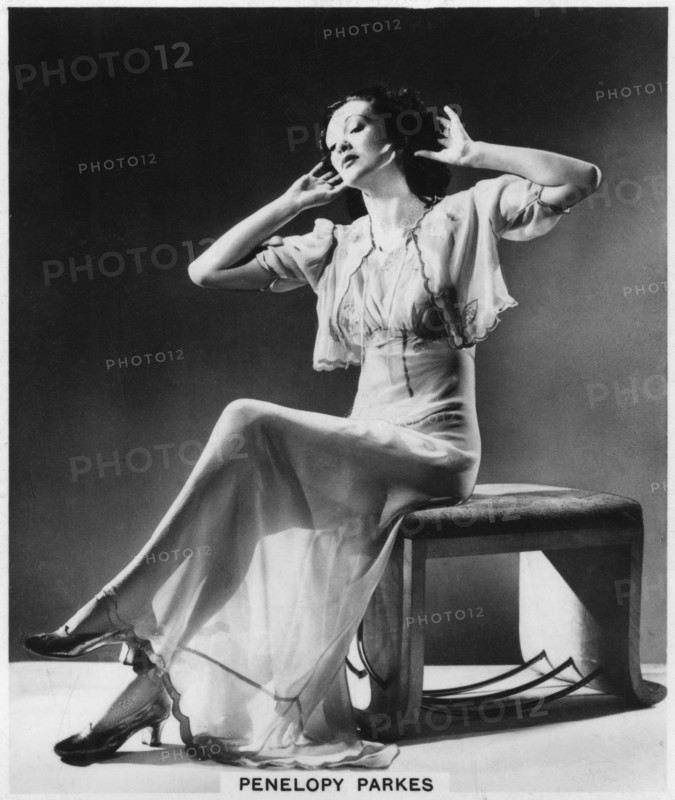 Penelopy Parkes, actress, 1939. Artist: Unknown