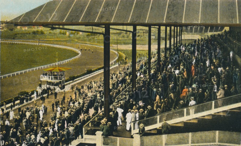 Habana, Carrreras de Ceballors. Race track at Marianao, c1915. Artist: Unknown