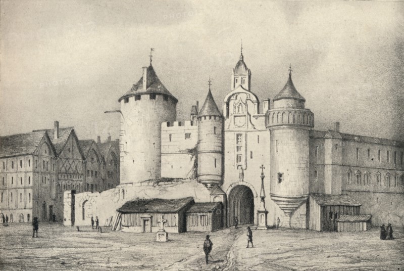 'The Grand Chatelet', 1915. Artist: Unknown.