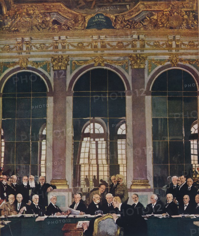 'The Signing of Peace in the Hall of Mirrors,Versailles, 28th June 1919', 1919 (1935) Artist: William Newenham Montague Orpen.