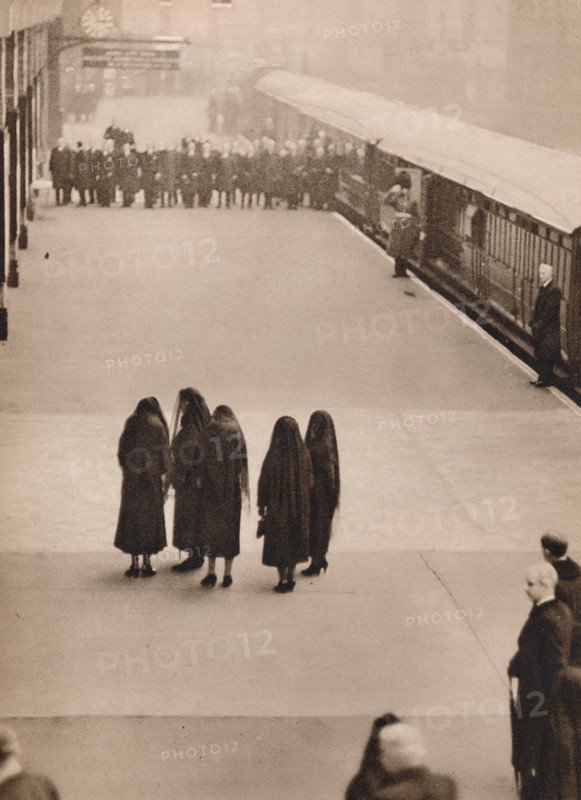 'A lone group of royal mourners: Queen Mary with the Princess Royal', 1936.  Artist: Unknown.
