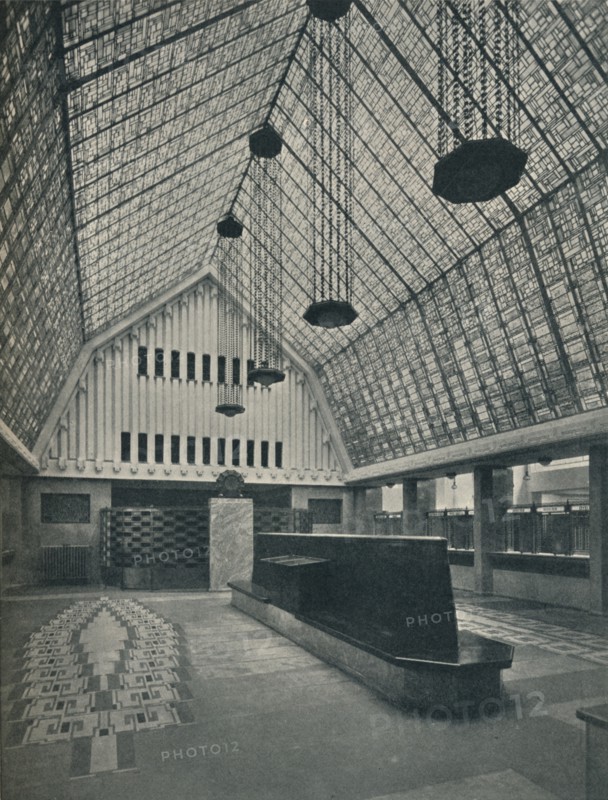 'The Great Hall, Bank of Rotterdam, The Hague', 1920. Artists: Unknown, Hermann Friedrich Mertens.