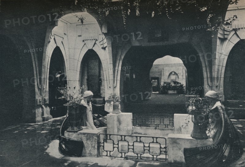 'Hall in the German Section of the Turin Exhibition', 1902. Artist: Unknown.