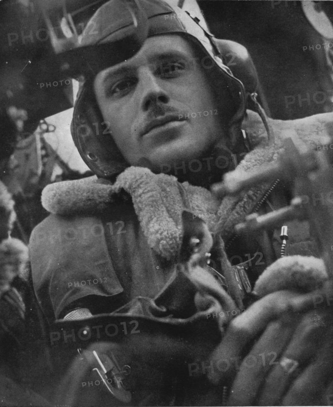 Bomber Command pilot, 1941. Artist: Unknown.