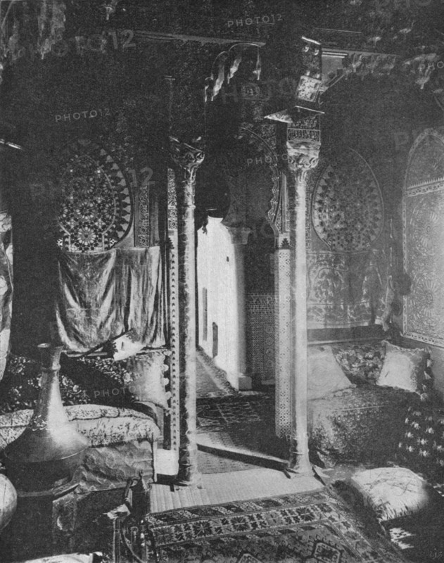 'A corner of the Turkish Room', c1895, (1903). Artist: E Montastier.