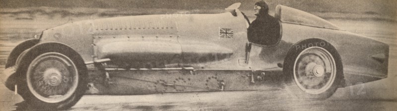 'In January 1927, Major Malcolm Campbell in his famous Bluebird broke the world's land speed recor Artist: Unknown.