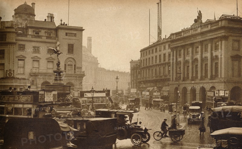 'Regent Street, London, England, viewed from Piccadilly Circus', 1923, (1938). Artist: Unknown.