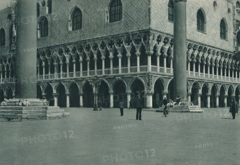 Corner of the Doge's Palace on the Piazzetta di San Marco, Venice, Italy, 1927. Artist: Eugen Poppel.