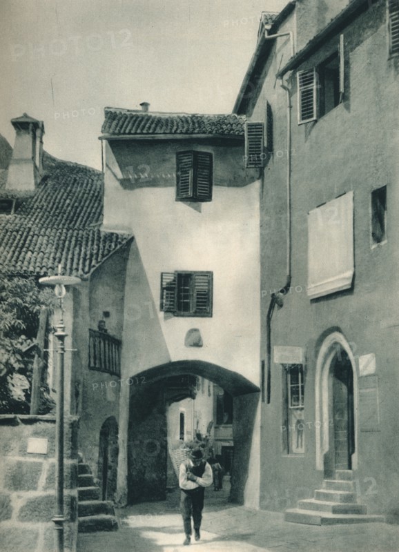 A quiet street, Merano, South Tyrol, Italy, 1927. Artist: Eugen Poppel.