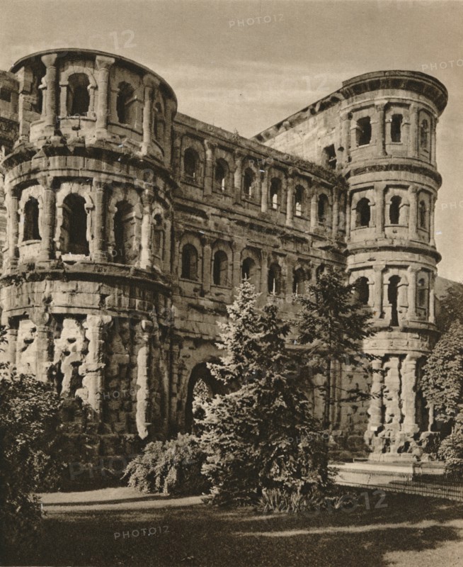 'Trier. Porta Nigra', 1931. Artist: Kurt Hielscher.