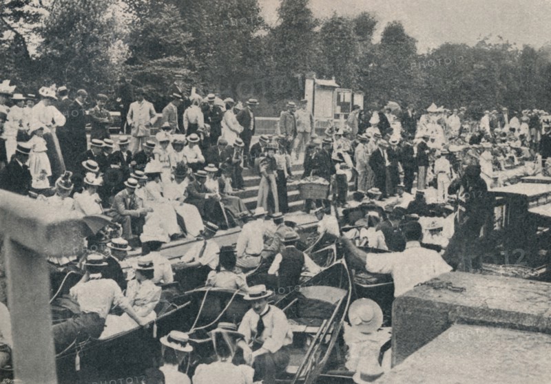 'Sunday Afternoon at Boulter's Lock, Maidenhead', 1901. Artist: Unknown.