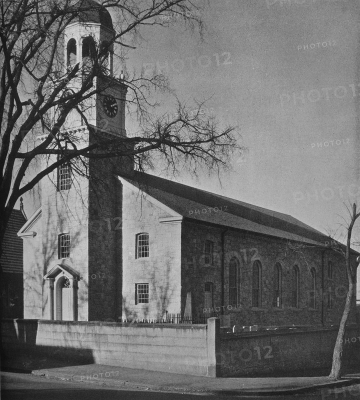 View of St Paul's Church from Main Street, Newburyport, Massachusetts, 1924. Artist: Unknown.