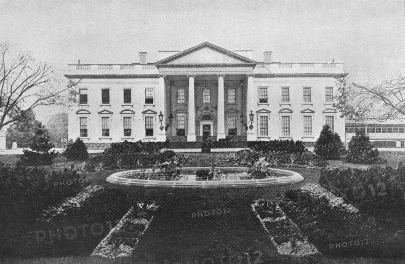 'Washington: The White House', 1915. Artist: Unknown.