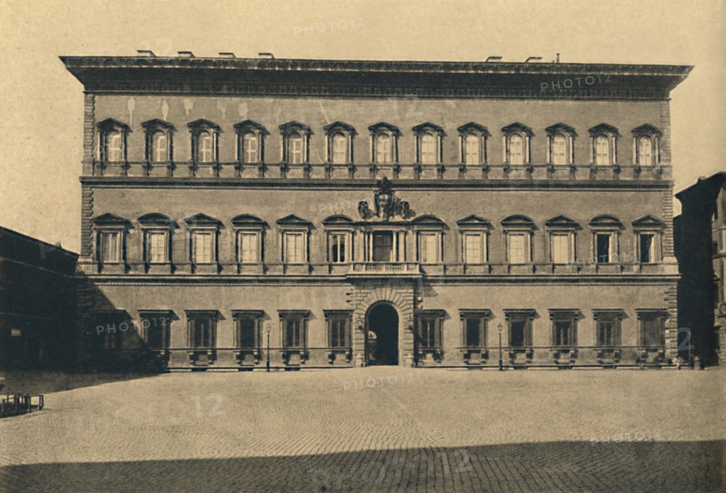 'Roma - Farnese Palace', 1910. Artist: Unknown.