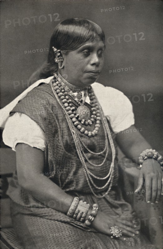 'Vornehme Singhalesin aus Kandy', 1926. Artist: Unknown.